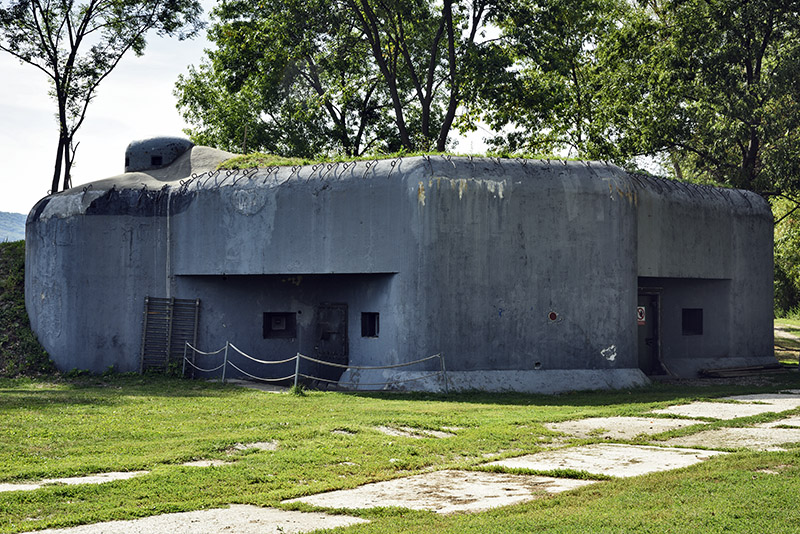 Bunker BS-4 Lny