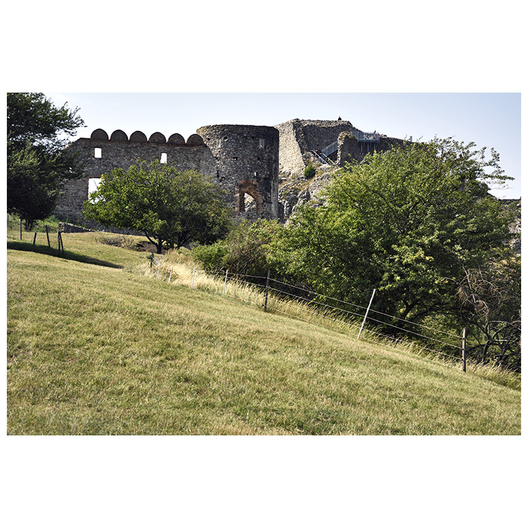 Hrad Devn