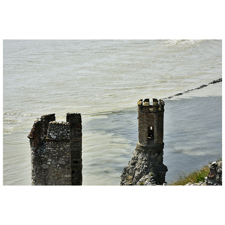 Hrad Devn